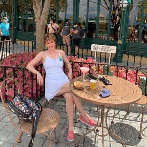 Meet your Posher, Jade